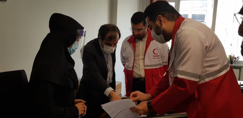 دبیرکل هلالاحمر در بازدید از سازمان داوطلبان: فرایندهای سازماندهی منابع انسانی و کمکهای مردمی در حوادث و بحرانها تقویت میشود